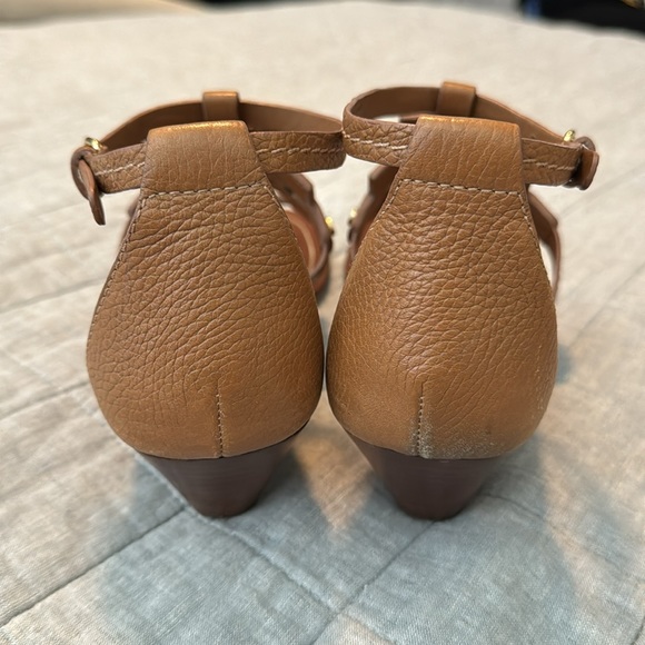 Tory Burch Chandler wedge 9.5 tan - Picture 4 of 7